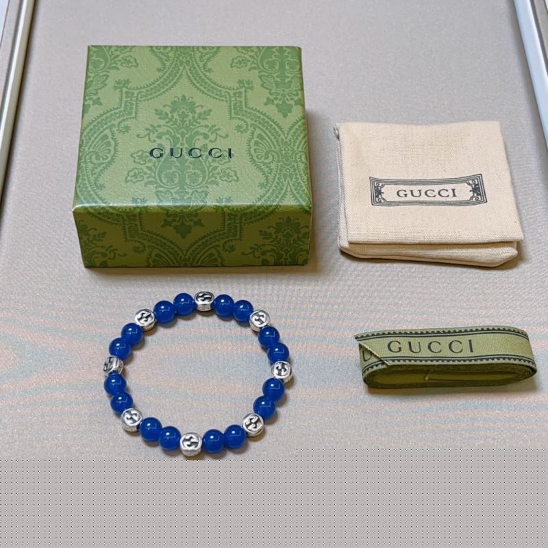 G*u*i bracelets